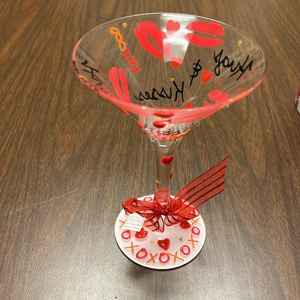 Delish Hugs and Kisses‎ hand painted stemware martini glass, NWT